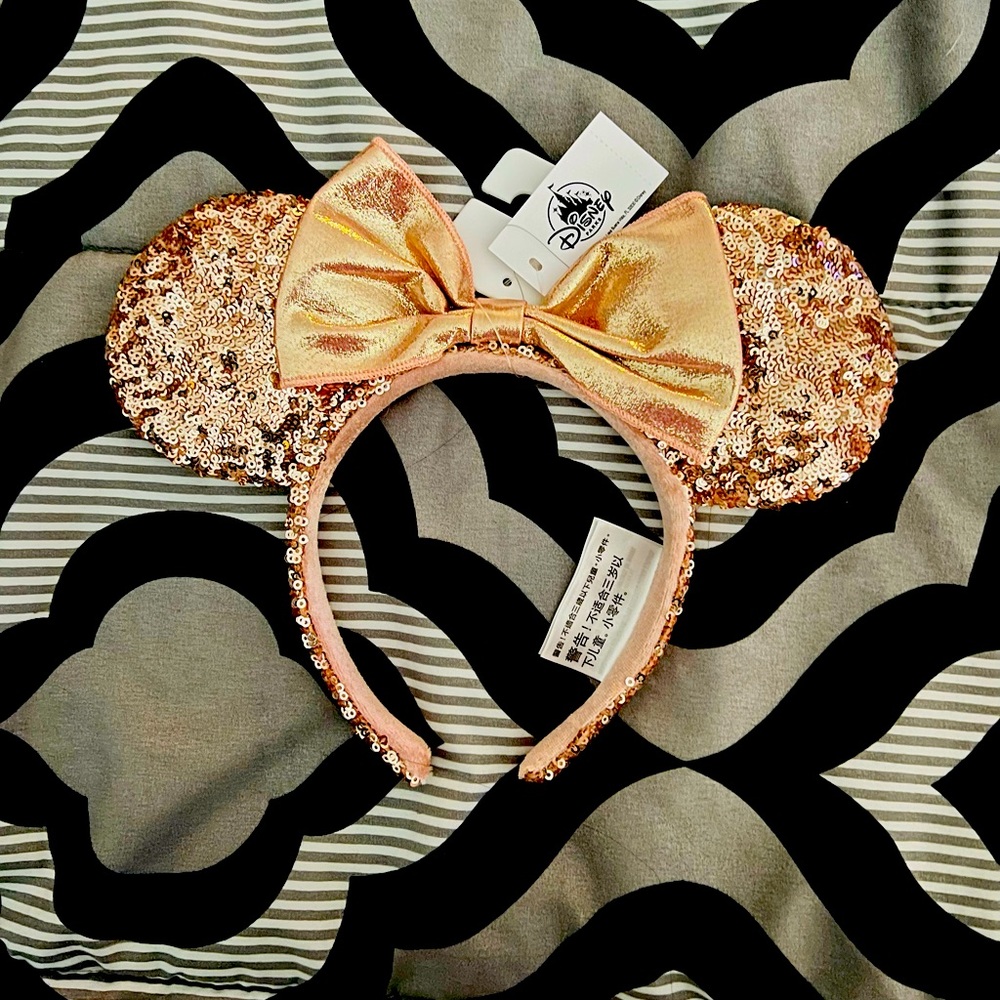 💕Rose Gold Minnie Disney Park Ears💕